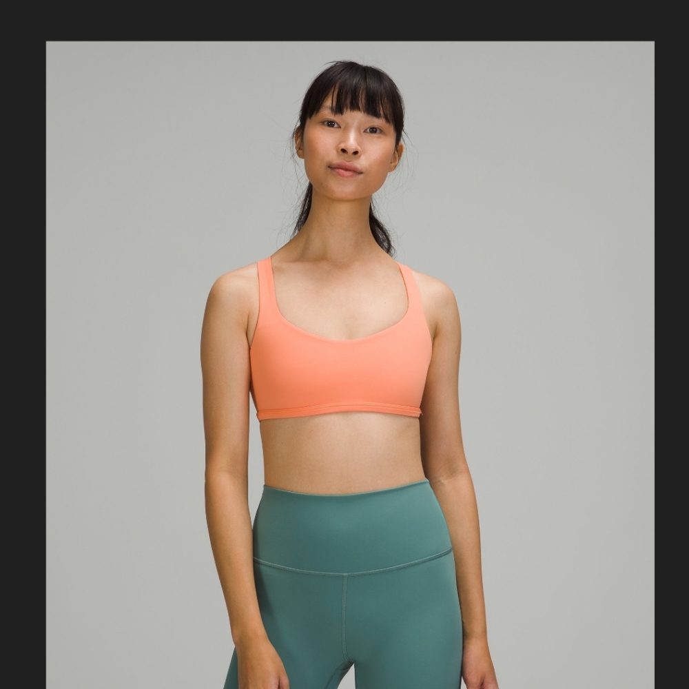 NWT lululemon free to be wild bra